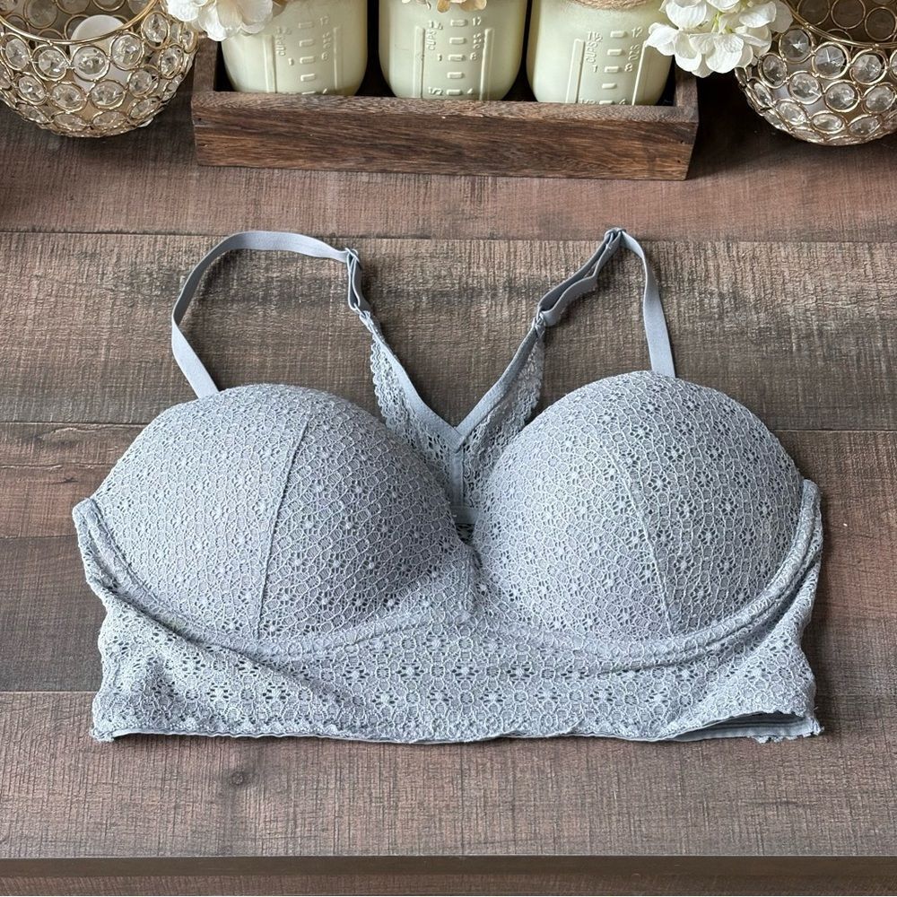 Victoria’s Secret Body By Victoria Padded No Wire Bra 36C